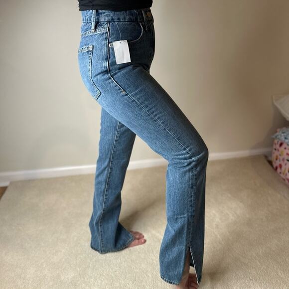 Good American Blue Straight Leg Jeans - Picture 2 of 9